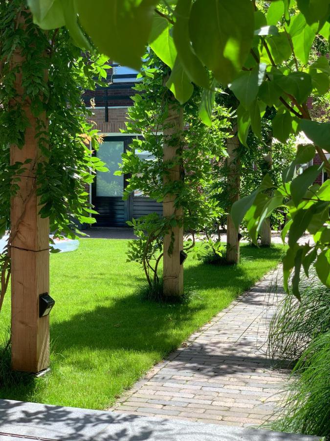 Bed And Breakfast 013 Тилбург Екстериор снимка